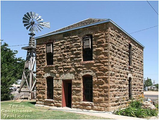 Old Briscoe County Courthouse